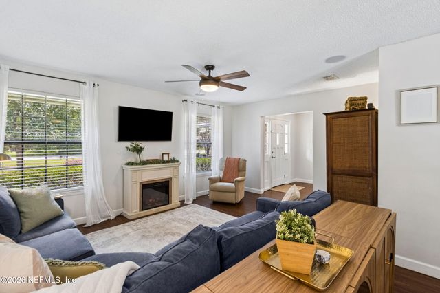 12977 SILVER OAK Drive, Jacksonville, FL 32223