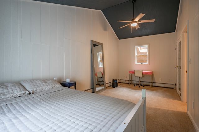 27 Pierce Lane, Hollis, NH 03049