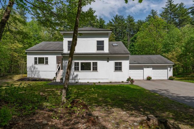 27 Pierce Lane, Hollis, NH 03049