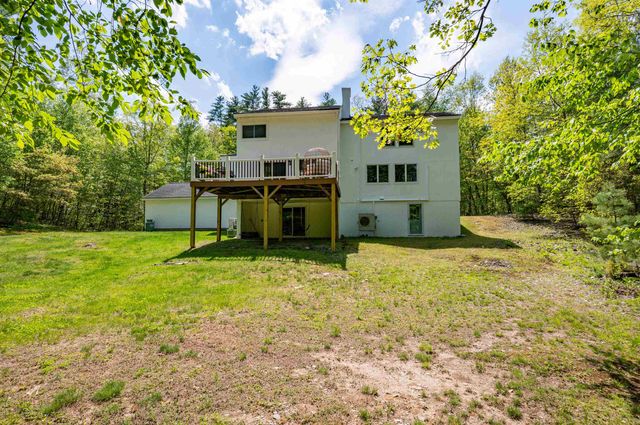 27 Pierce Lane, Hollis, NH 03049