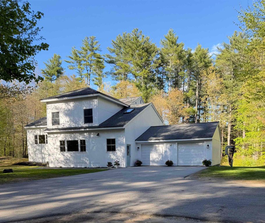 27 Pierce Lane, Hollis, NH 03049
