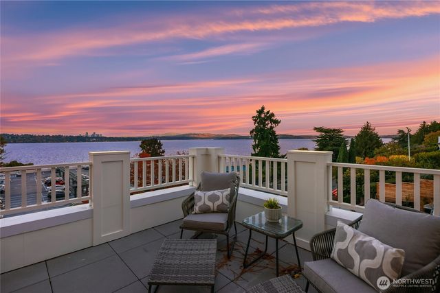 1031 McGilvra Boulevard E, Seattle, WA 98112