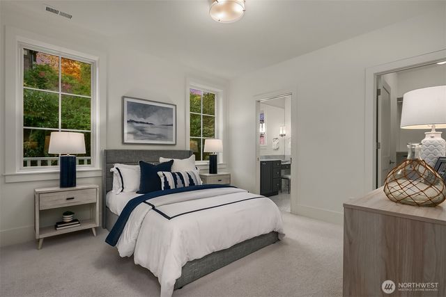 1031 McGilvra Boulevard E, Seattle, WA 98112