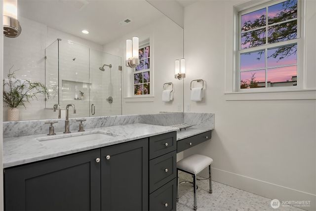 1031 McGilvra Boulevard E, Seattle, WA 98112