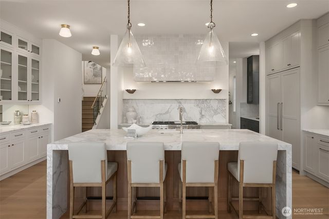 1031 McGilvra Boulevard E, Seattle, WA 98112