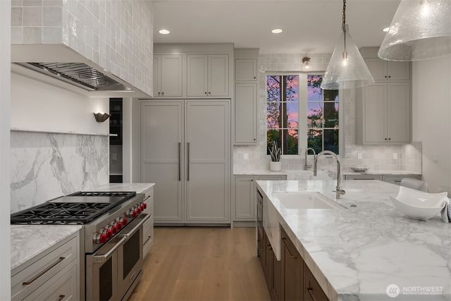 1031 McGilvra Boulevard E, Seattle, WA 98112