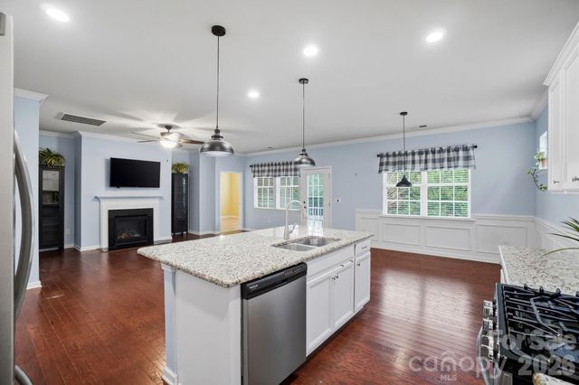 8028 Asher Chase Trail, Lancaster, SC 29720