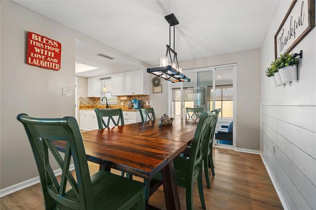 1000 FRUITLAND AVENUE, Bradenton, FL 34207