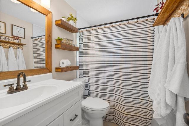 1000 FRUITLAND AVENUE, Bradenton, FL 34207