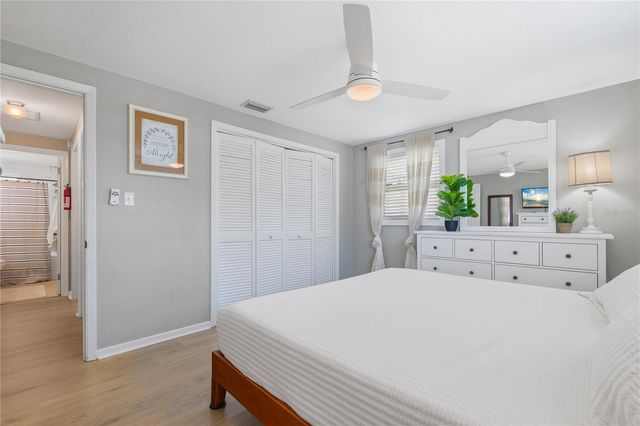 1000 FRUITLAND AVENUE, Bradenton, FL 34207