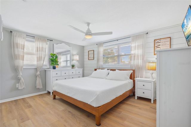 1000 FRUITLAND AVENUE, Bradenton, FL 34207