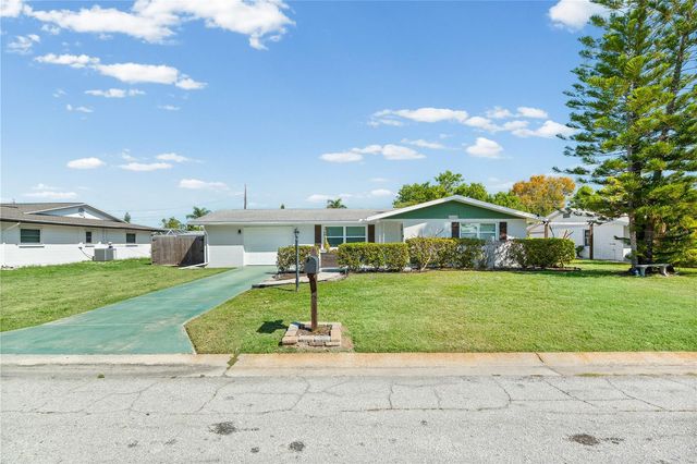 1000 FRUITLAND AVENUE, Bradenton, FL 34207