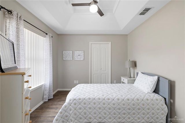 708 Lake View Drive, Mission, TX 78572