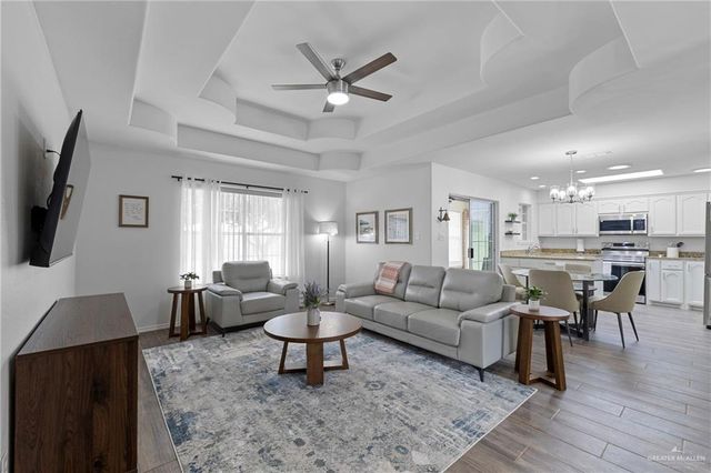 708 Lake View Drive, Mission, TX 78572