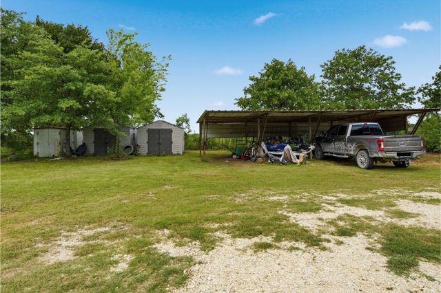 154 HCR 1217, Blum, TX 76627
