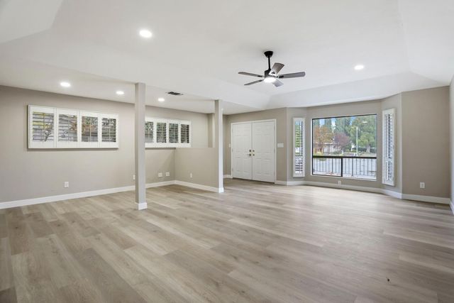 8628 Fallbrook Way, Sacramento, CA 95826