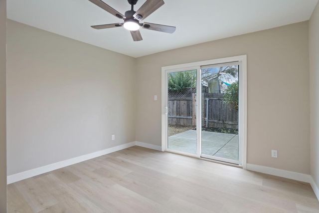 8628 Fallbrook Way, Sacramento, CA 95826