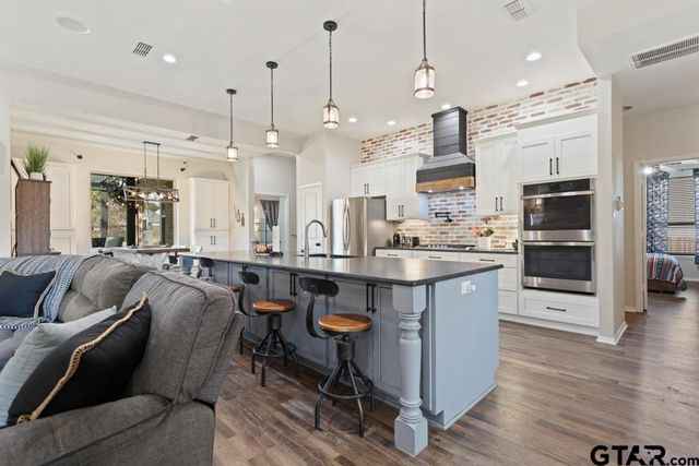 113 Spring Valley Run, Bullard, TX 75757