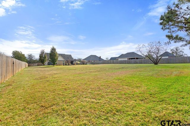 113 Spring Valley Run, Bullard, TX 75757