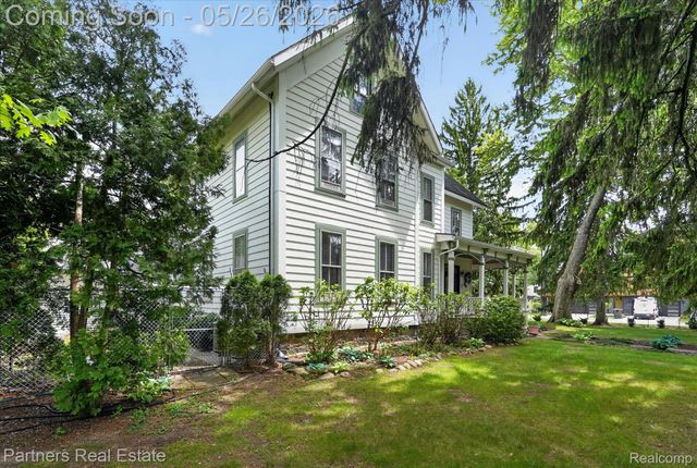 504 N 2nd Street, Brighton, MI 48116