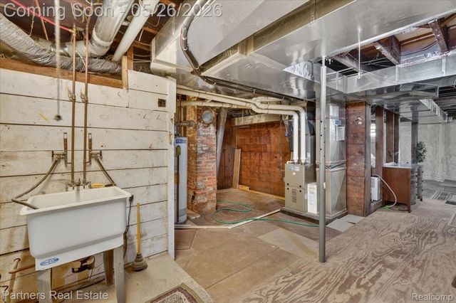 504 N 2nd Street, Brighton, MI 48116