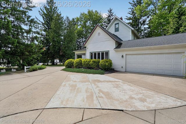504 N 2nd Street, Brighton, MI 48116