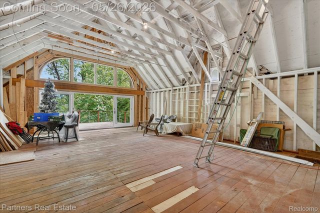 504 N 2nd Street, Brighton, MI 48116