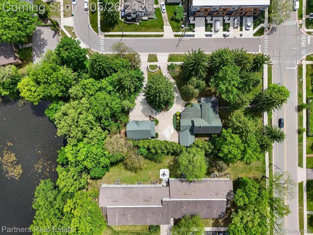 504 N 2nd Street, Brighton, MI 48116