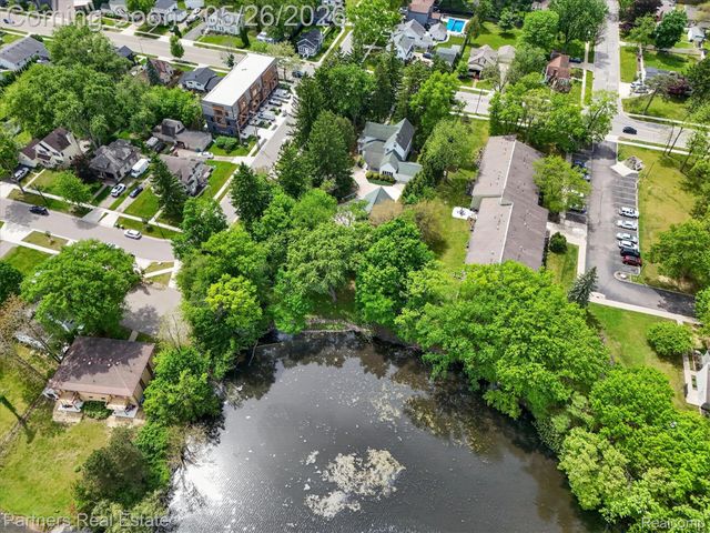 504 N 2nd Street, Brighton, MI 48116