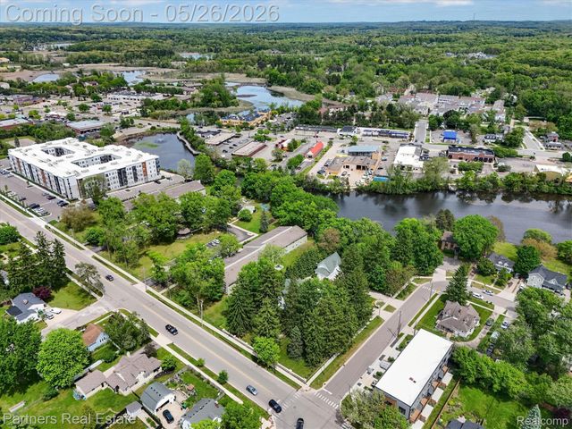 504 N 2nd Street, Brighton, MI 48116
