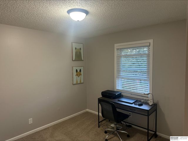 2332 NW 50th Street, Lincoln, NE 68524