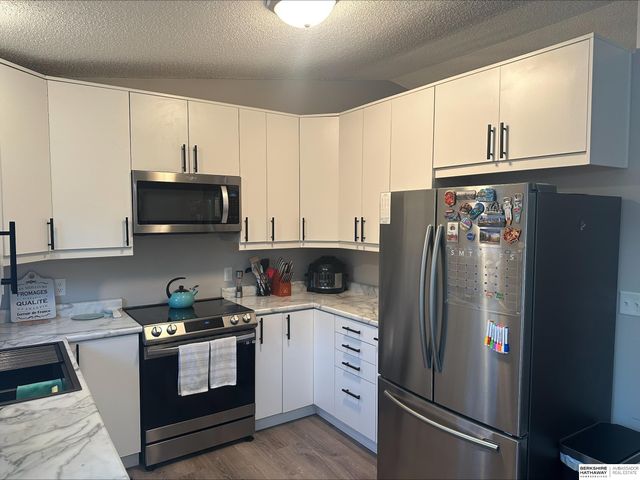 2332 NW 50th Street, Lincoln, NE 68524