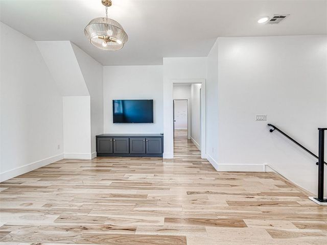 10916 NW 26th Street, Yukon, OK 73099