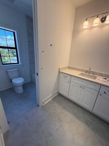 3010 S ESPERANZA AVENUE, Tampa, FL 33629