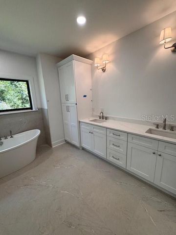 3010 S ESPERANZA AVENUE, Tampa, FL 33629