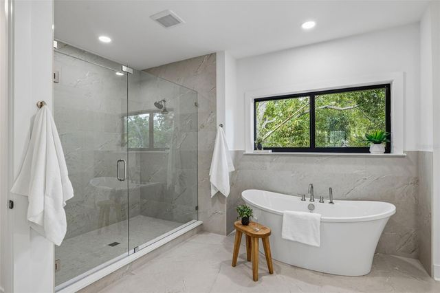 3010 S ESPERANZA AVENUE, Tampa, FL 33629