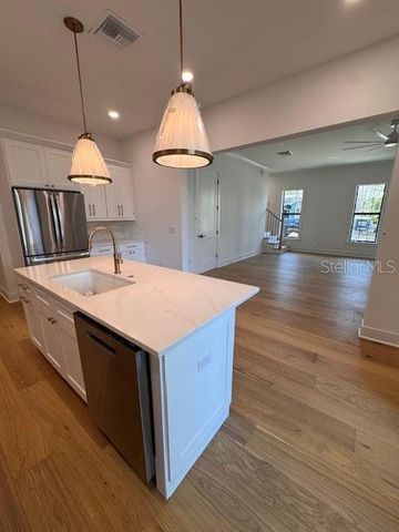 3010 S ESPERANZA AVENUE, Tampa, FL 33629