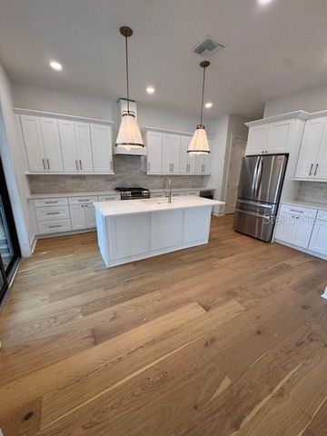 3010 S ESPERANZA AVENUE, Tampa, FL 33629