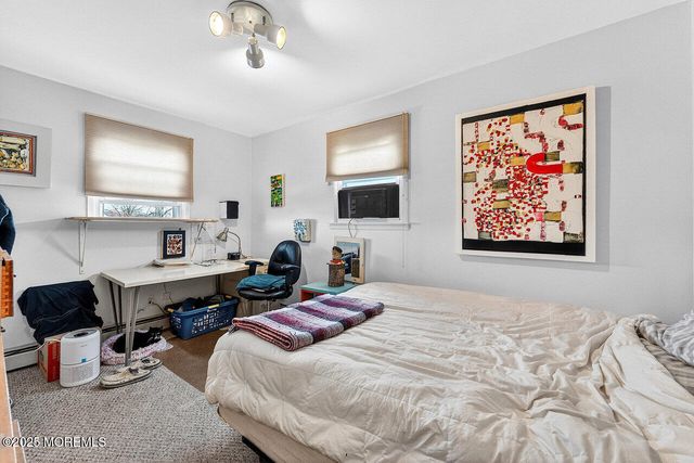 114 Maple Avenue, Keansburg, NJ 07734