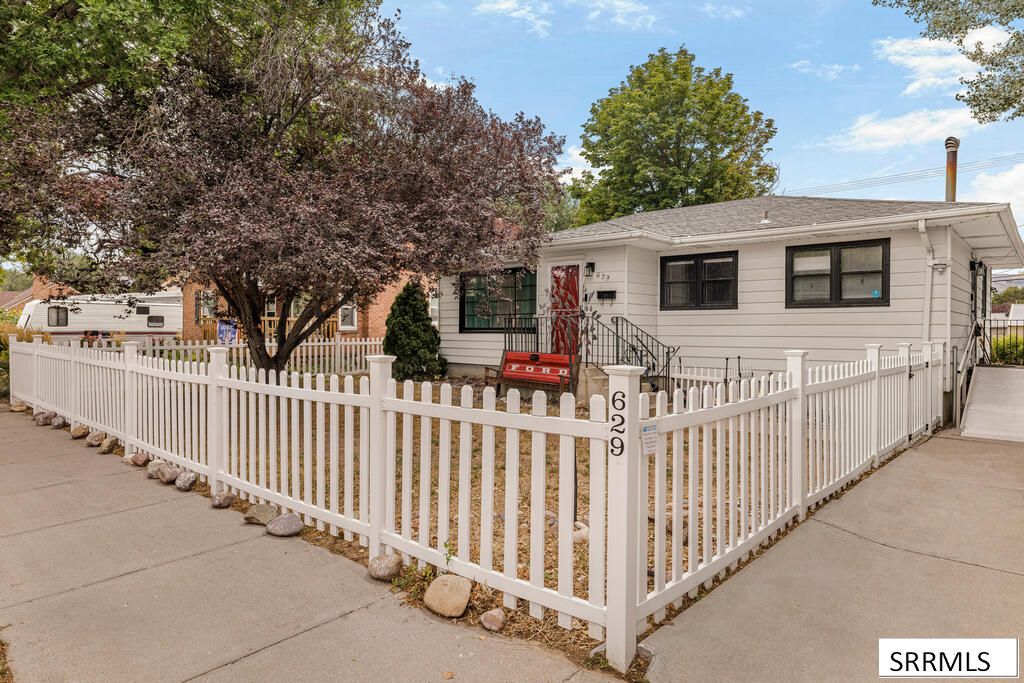 629 12th Avenue, Pocatello, ID 83201