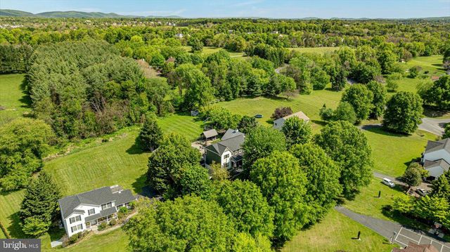 37440 WHITACRE LN, Purcellville, VA 20132
