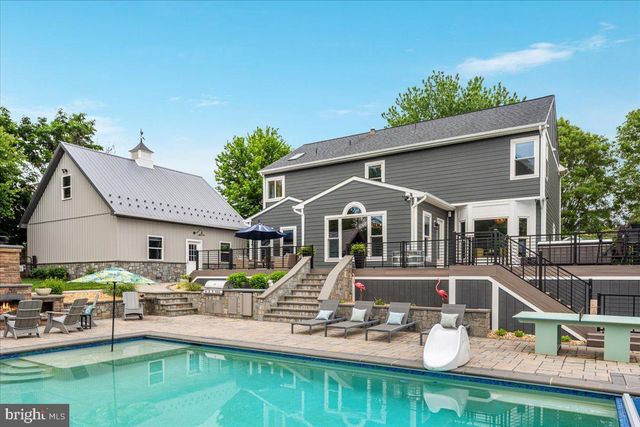 37440 WHITACRE LN, Purcellville, VA 20132