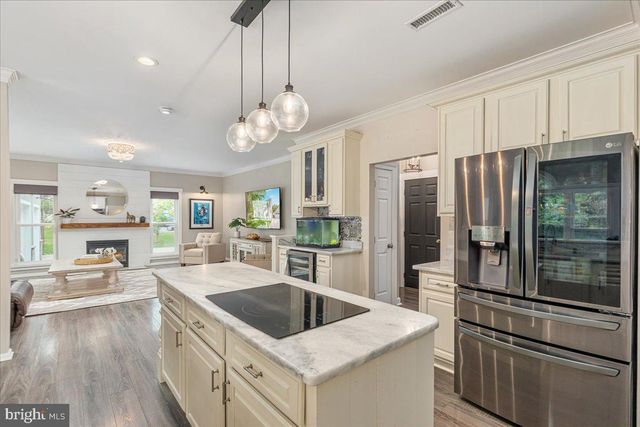 37440 WHITACRE LN, Purcellville, VA 20132
