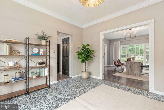 37440 WHITACRE LN, Purcellville, VA 20132