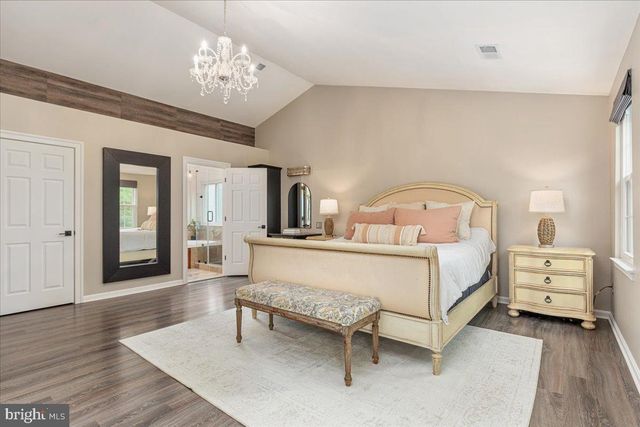 37440 WHITACRE LN, Purcellville, VA 20132