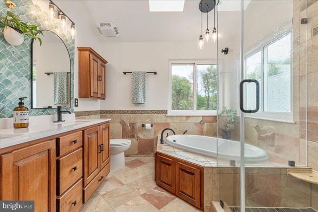 37440 WHITACRE LN, Purcellville, VA 20132