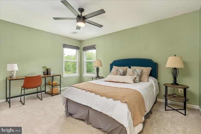 37440 WHITACRE LN, Purcellville, VA 20132
