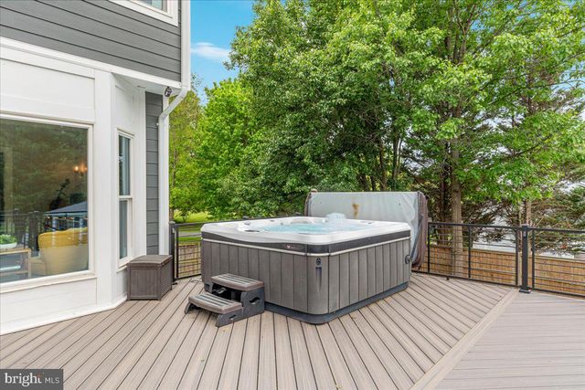 37440 WHITACRE LN, Purcellville, VA 20132