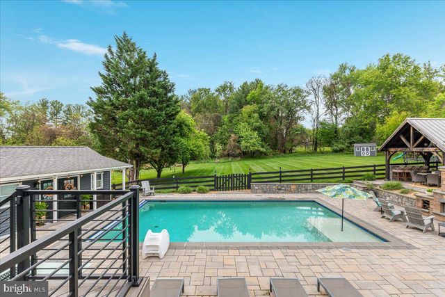 37440 WHITACRE LN, Purcellville, VA 20132