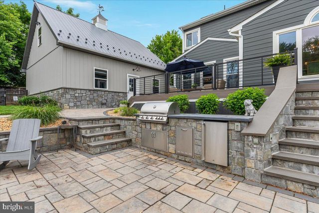 37440 WHITACRE LN, Purcellville, VA 20132